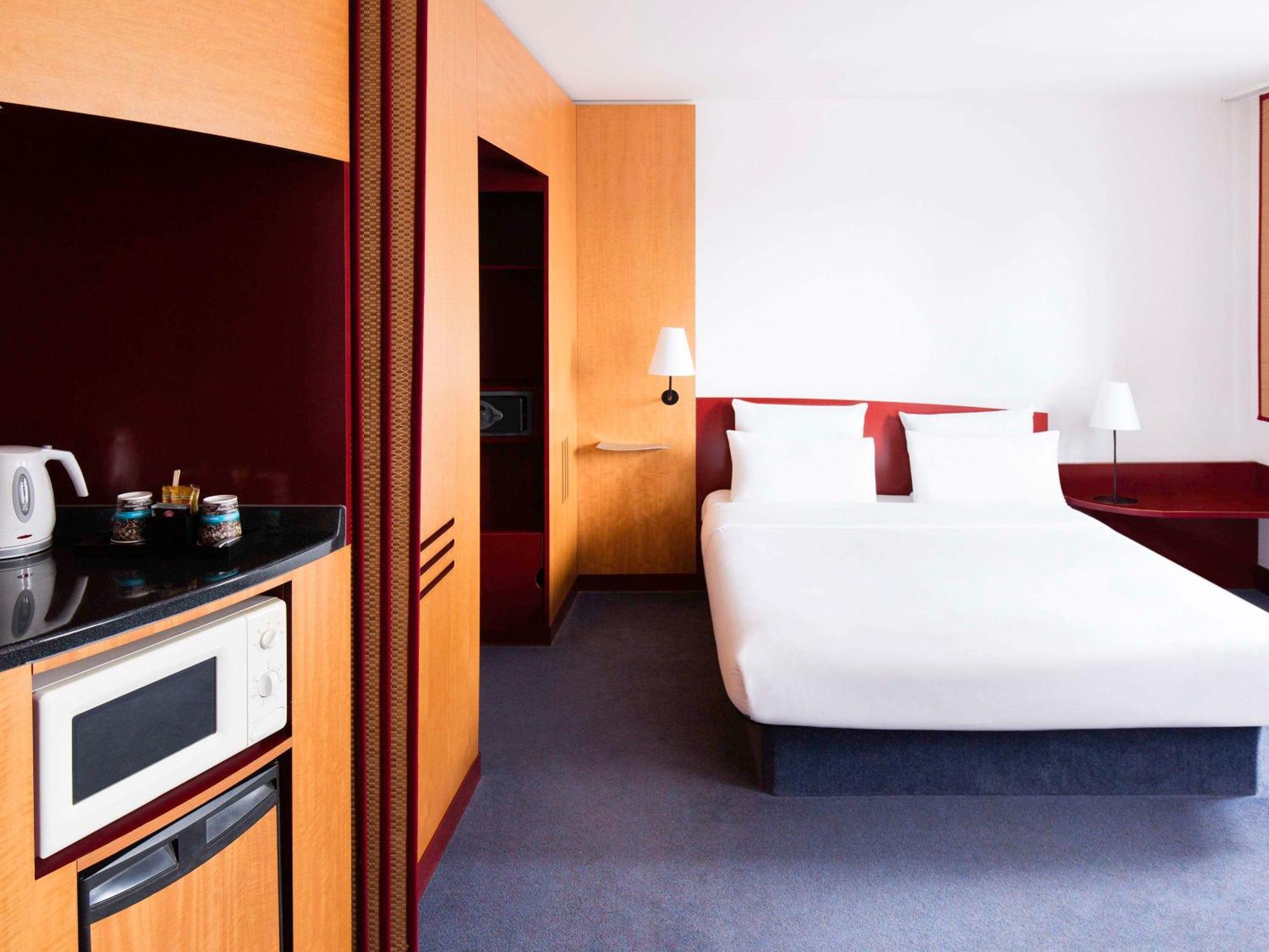 Novotel Suites Ганновер Экстерьер фото