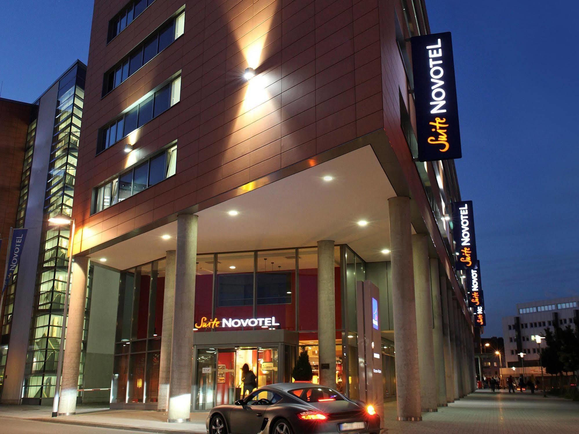 Novotel Suites Ганновер Экстерьер фото